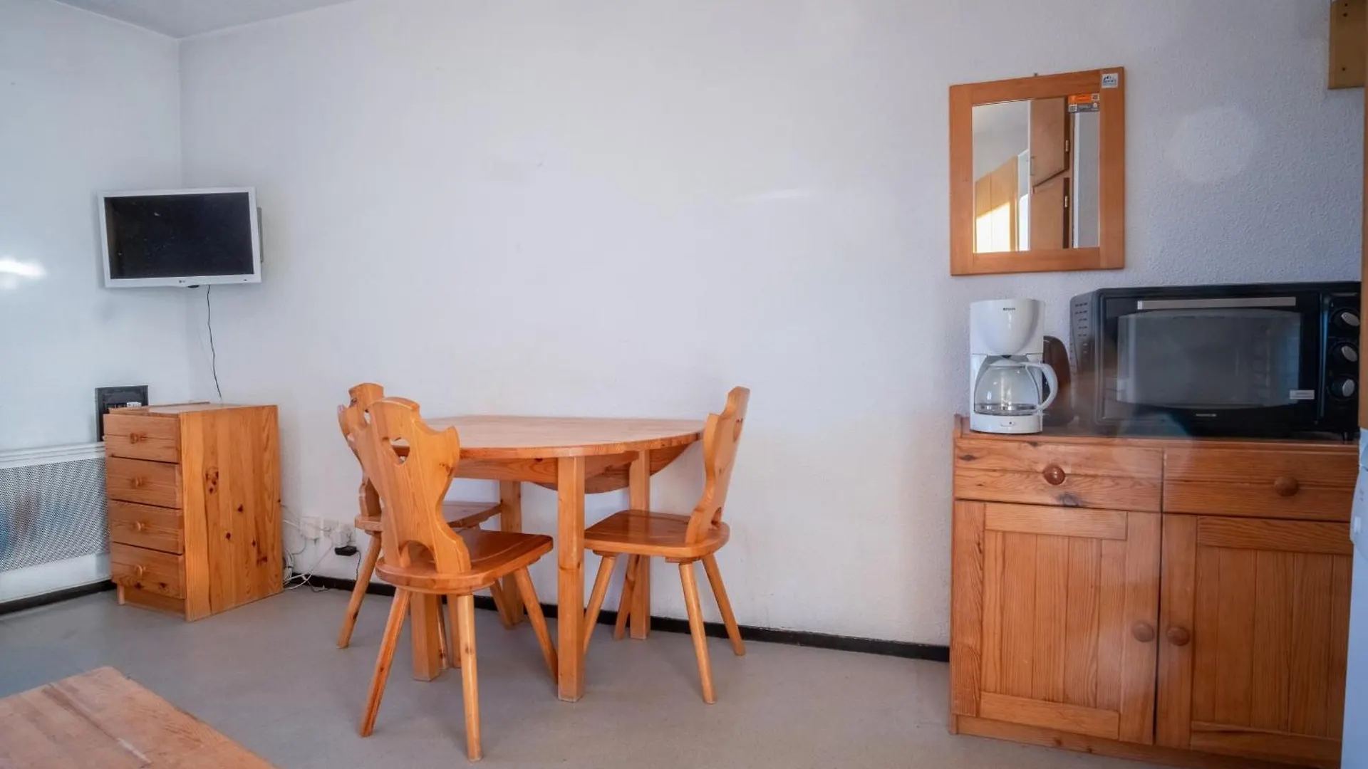 Appartement Aldeia - Welkeys Huez 0*,  France